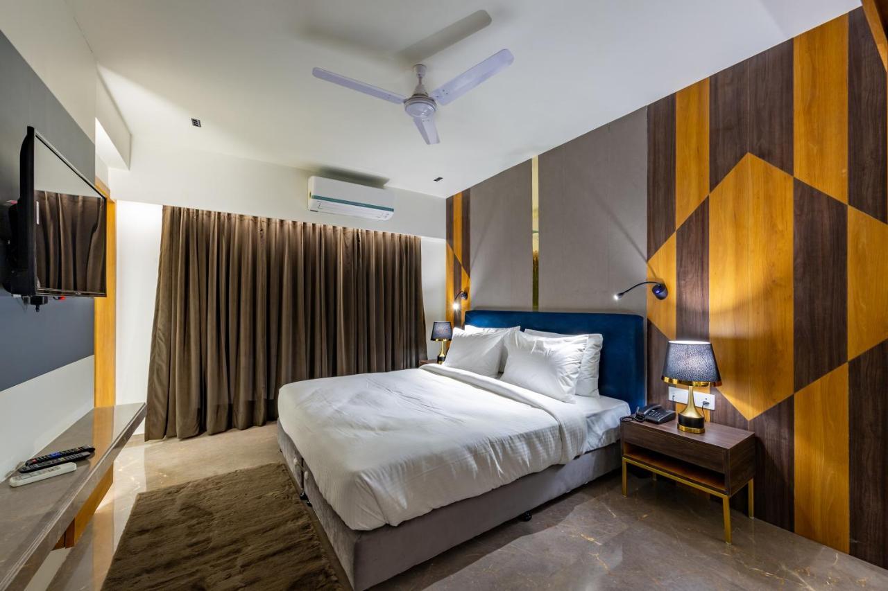 Hotel Nalanda アーメダバード エクステリア 写真