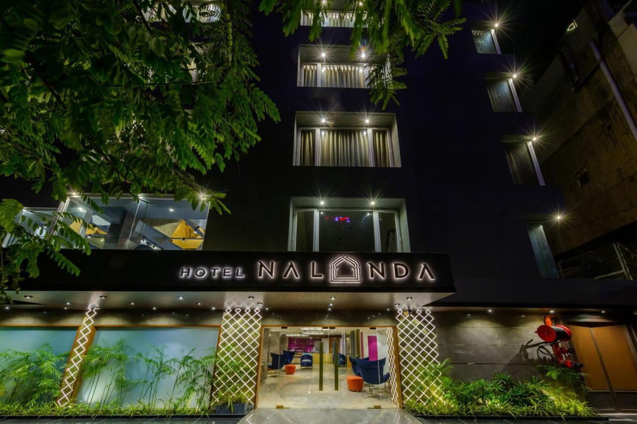 Hotel Nalanda アーメダバード エクステリア 写真